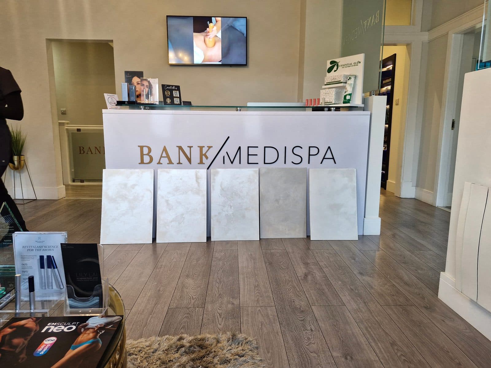 The original Bank Medi Spa reception before the redesign