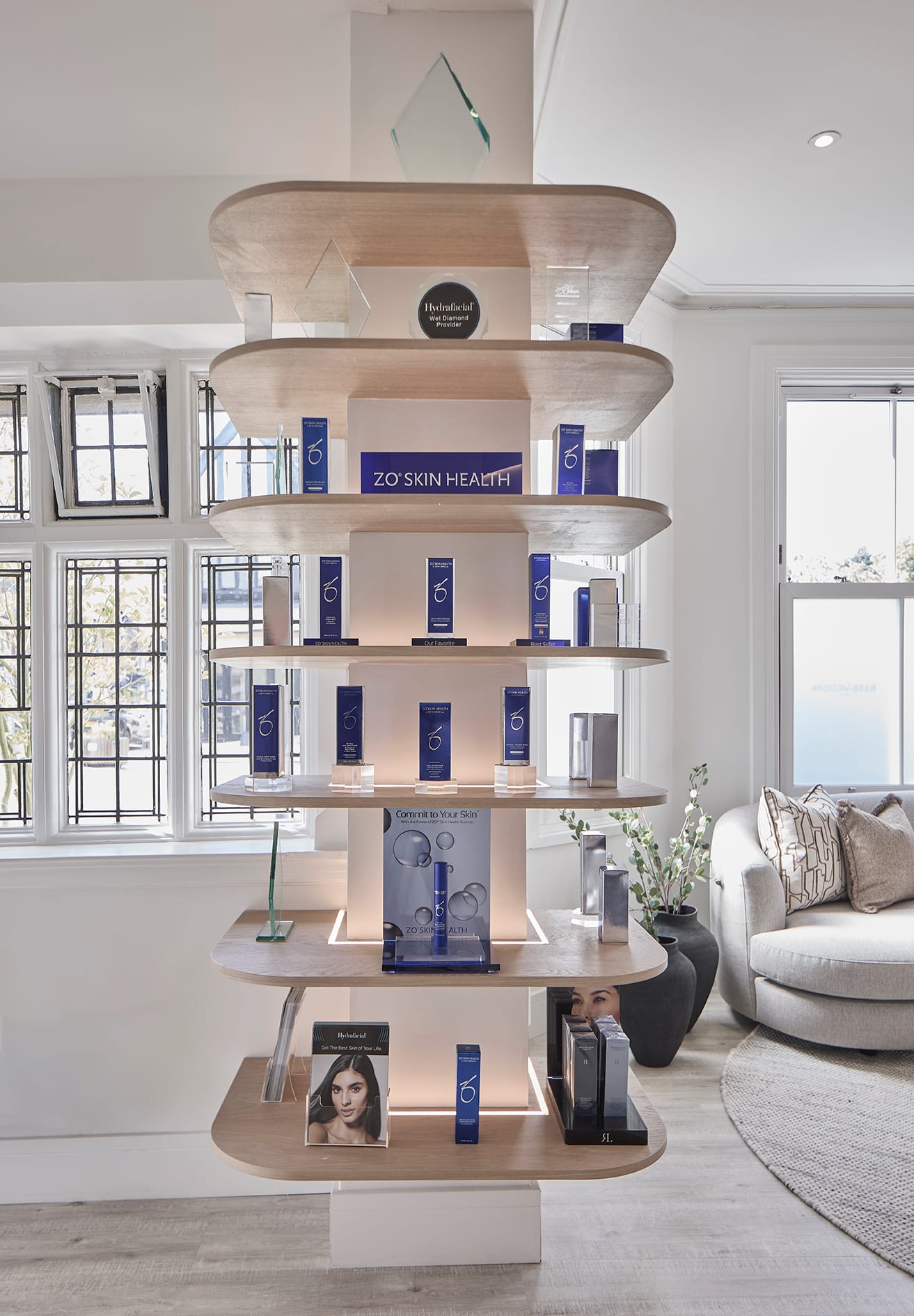 Bank Medi Spa, Bespoke floating shelves